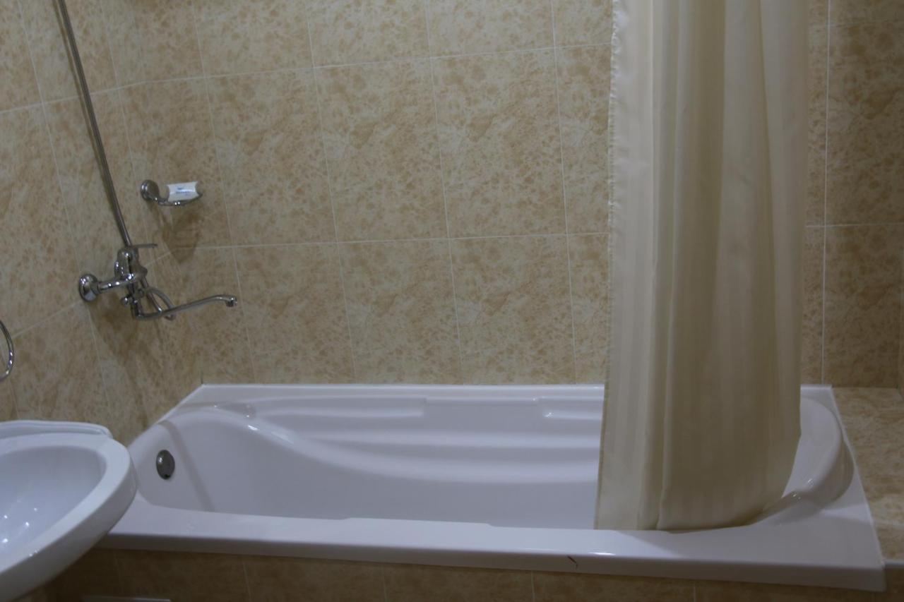 Minorai Kalon Boutique Hotel بخارى المظهر الخارجي الصورة