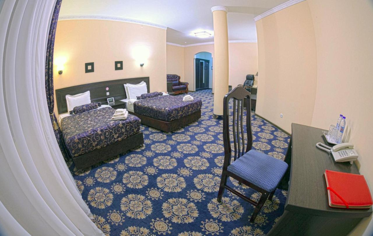 Minorai Kalon Boutique Hotel بخارى المظهر الخارجي الصورة