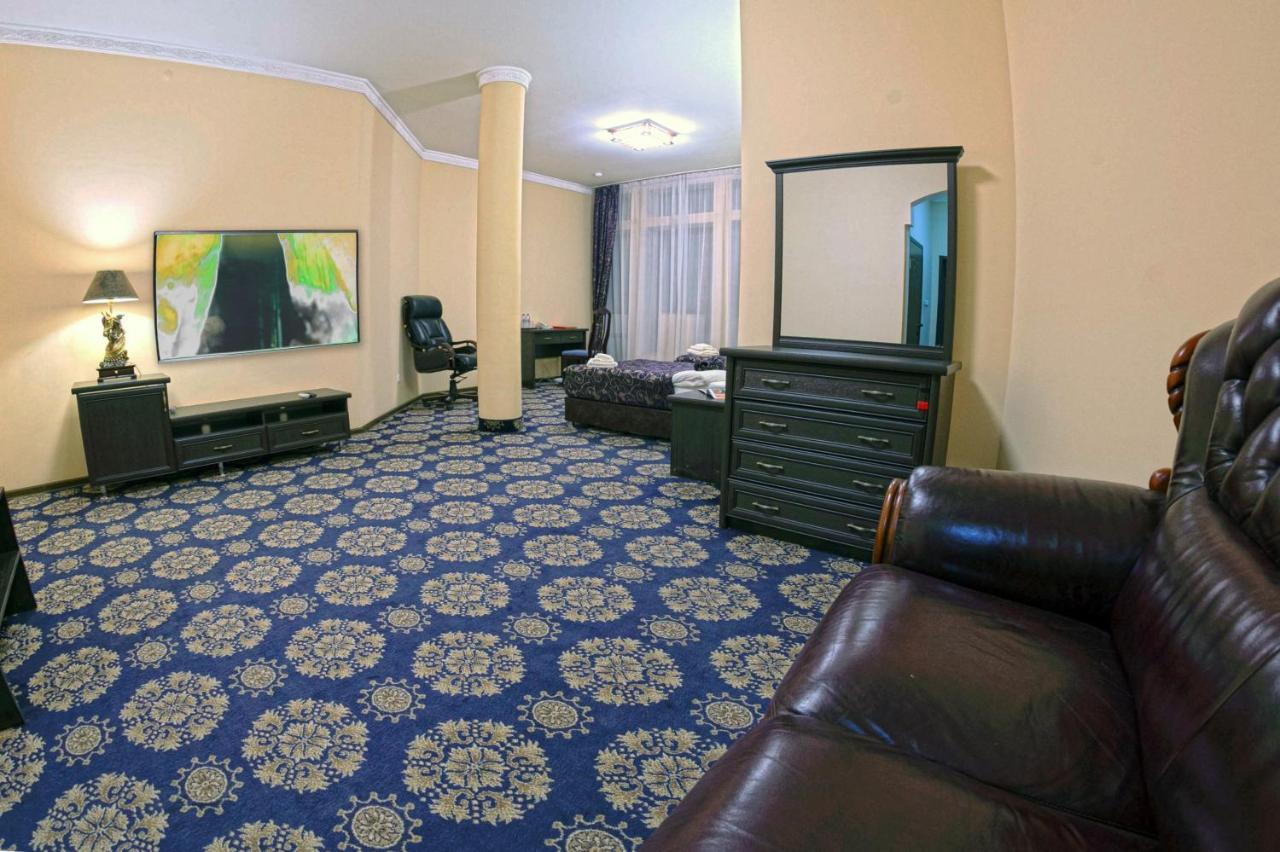 Minorai Kalon Boutique Hotel بخارى المظهر الخارجي الصورة
